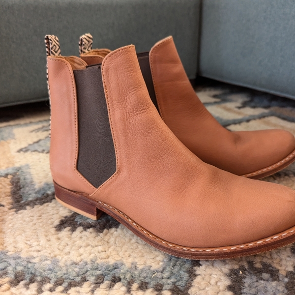 The Root Collective Kirsten Boot in Chestnut sz 7 - Picture 3 of 3